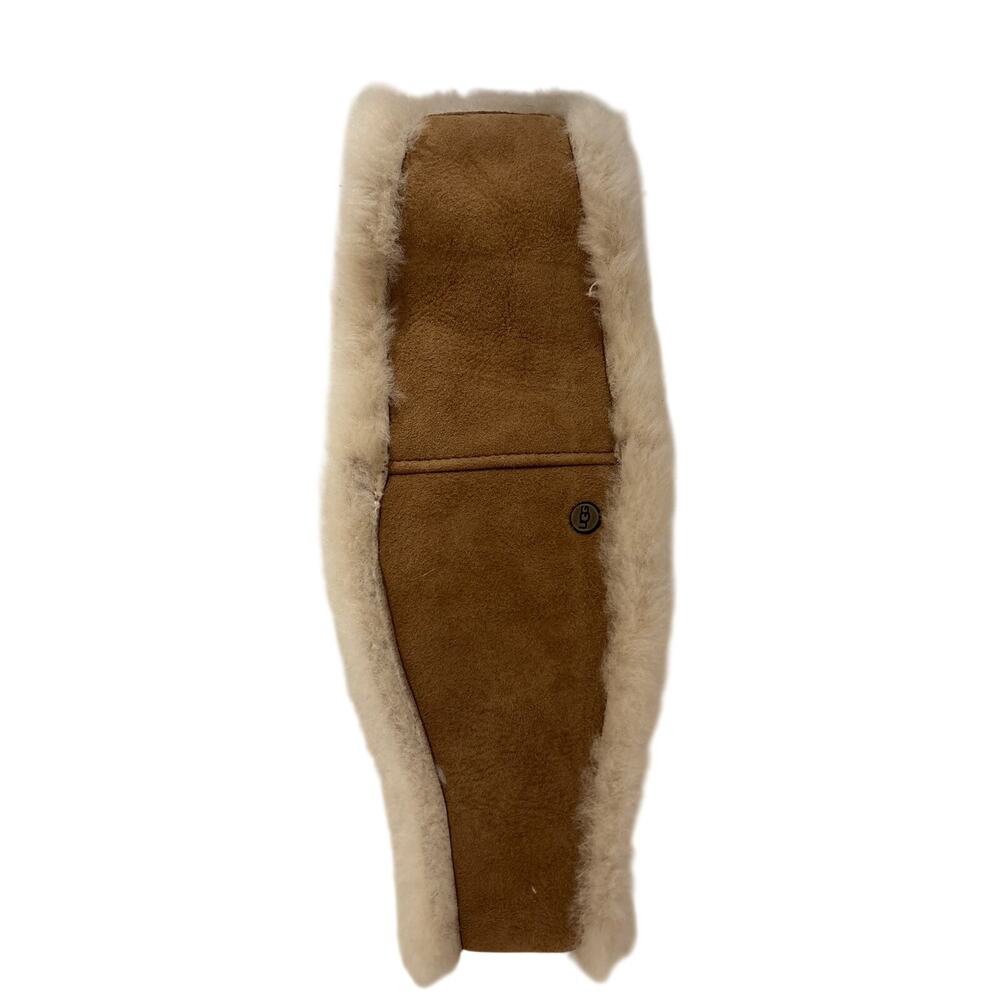 UGG Sheepskin Neck Warmer in Chestnut S/M